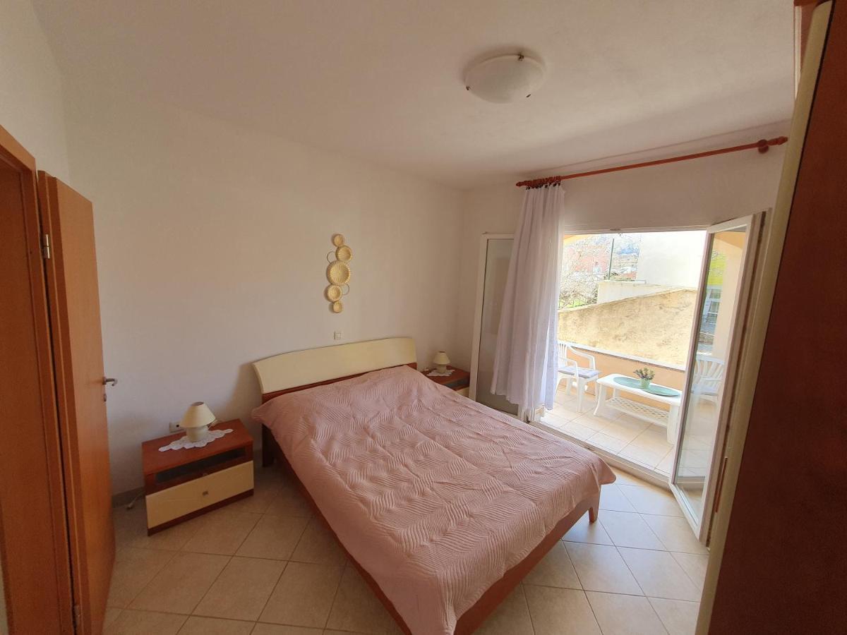 Olive Garden Pag Apartment